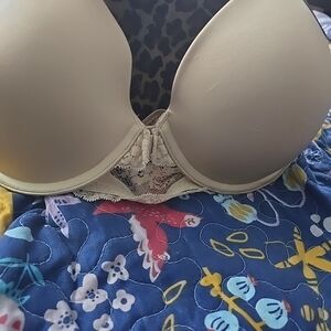 NWT Maidenform Extra Coverage Lightly Lined T-Back Bra